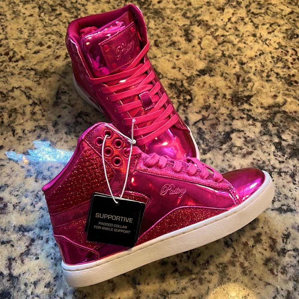 Pastry Pop Tart Glitter Fuchsia Pink Women’s Sz 5